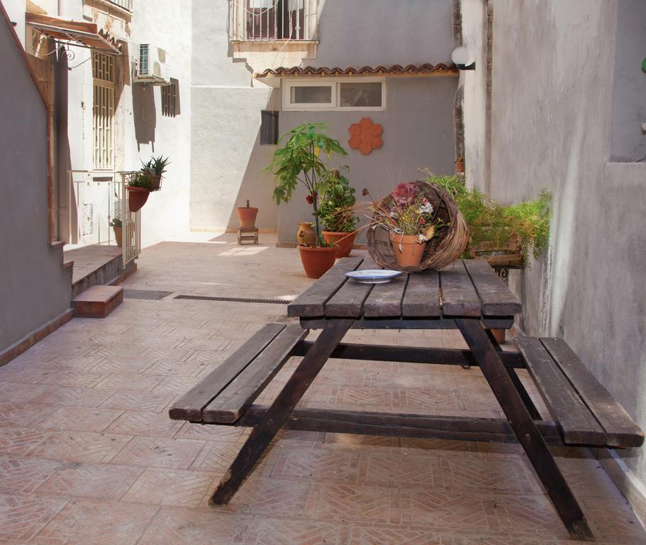 B&B Garibaldi CTA Exterior foto